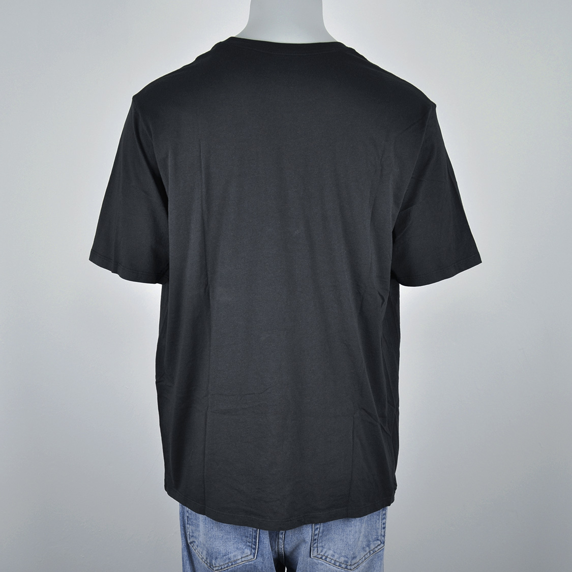 Patagonia - Daily Pocket Tee Black - 2