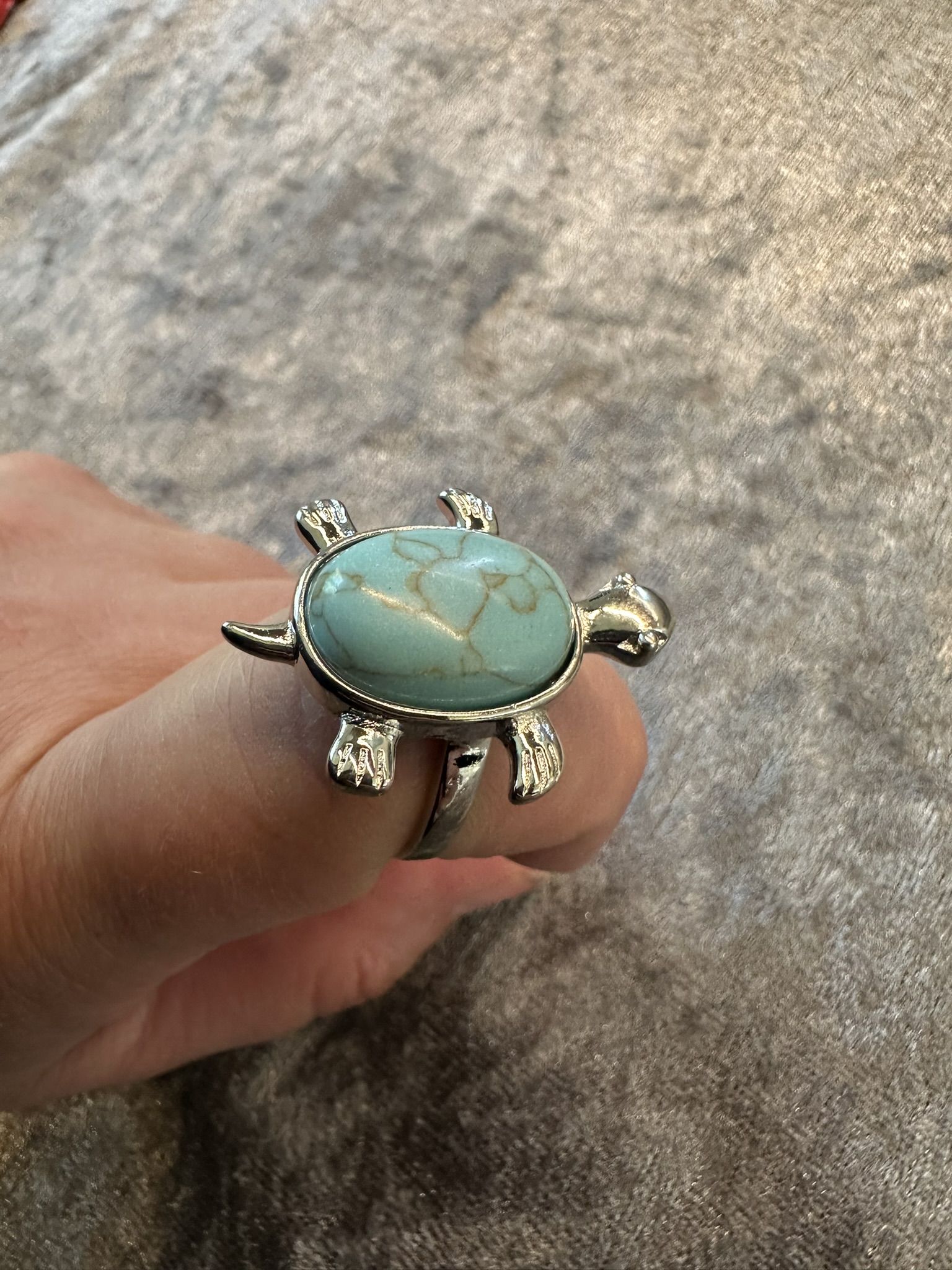 Ring turkosspräcklig