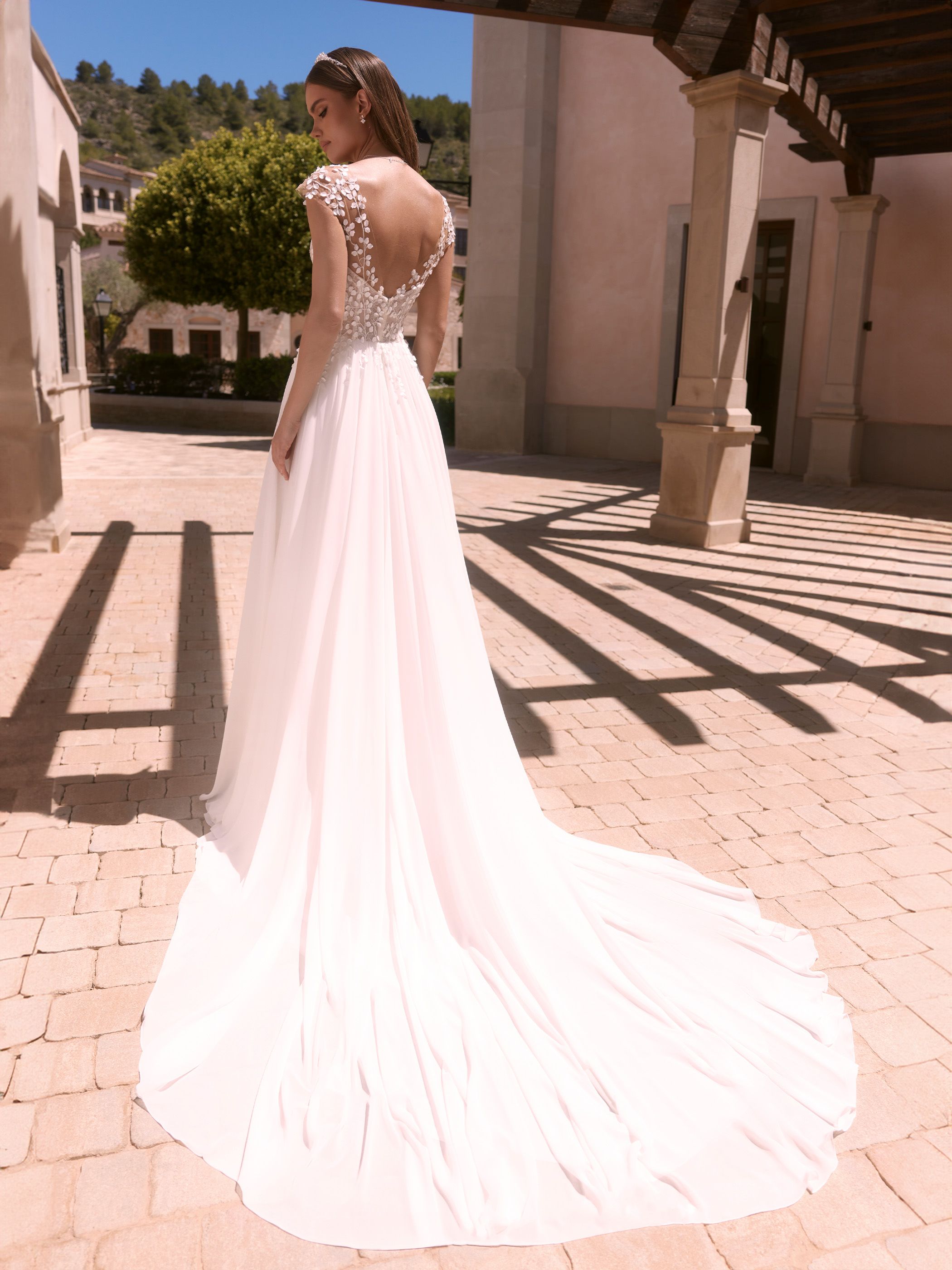 Bianco Evento Limited edition Doridis - 3