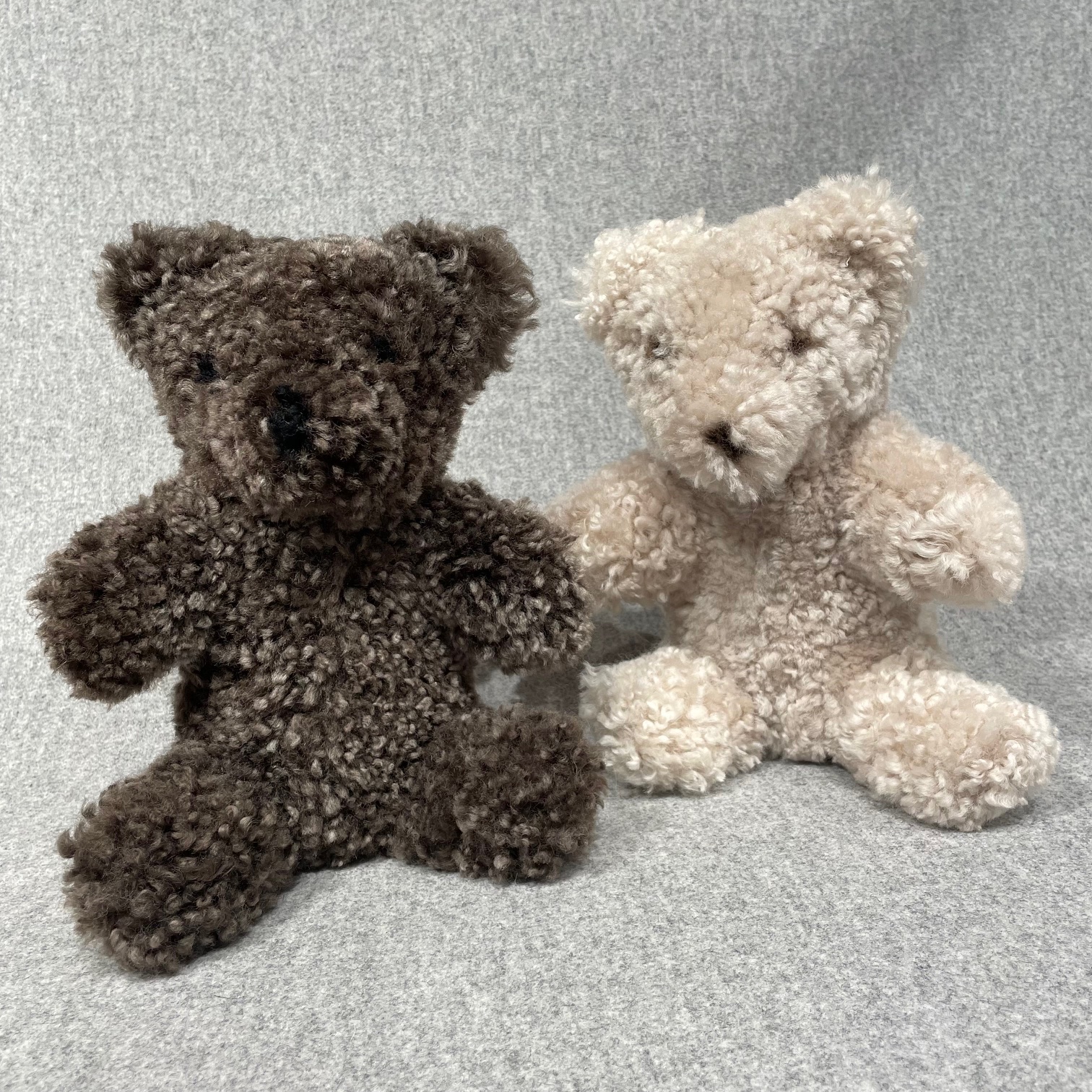 Nalle i äkta lammskinn!