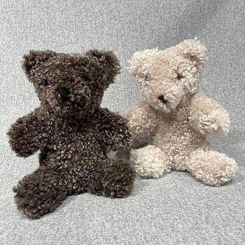 Nalle i äkta lammskinn!