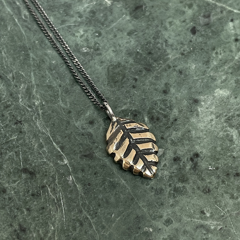 Halsband BJÖRK återvunnet brons 