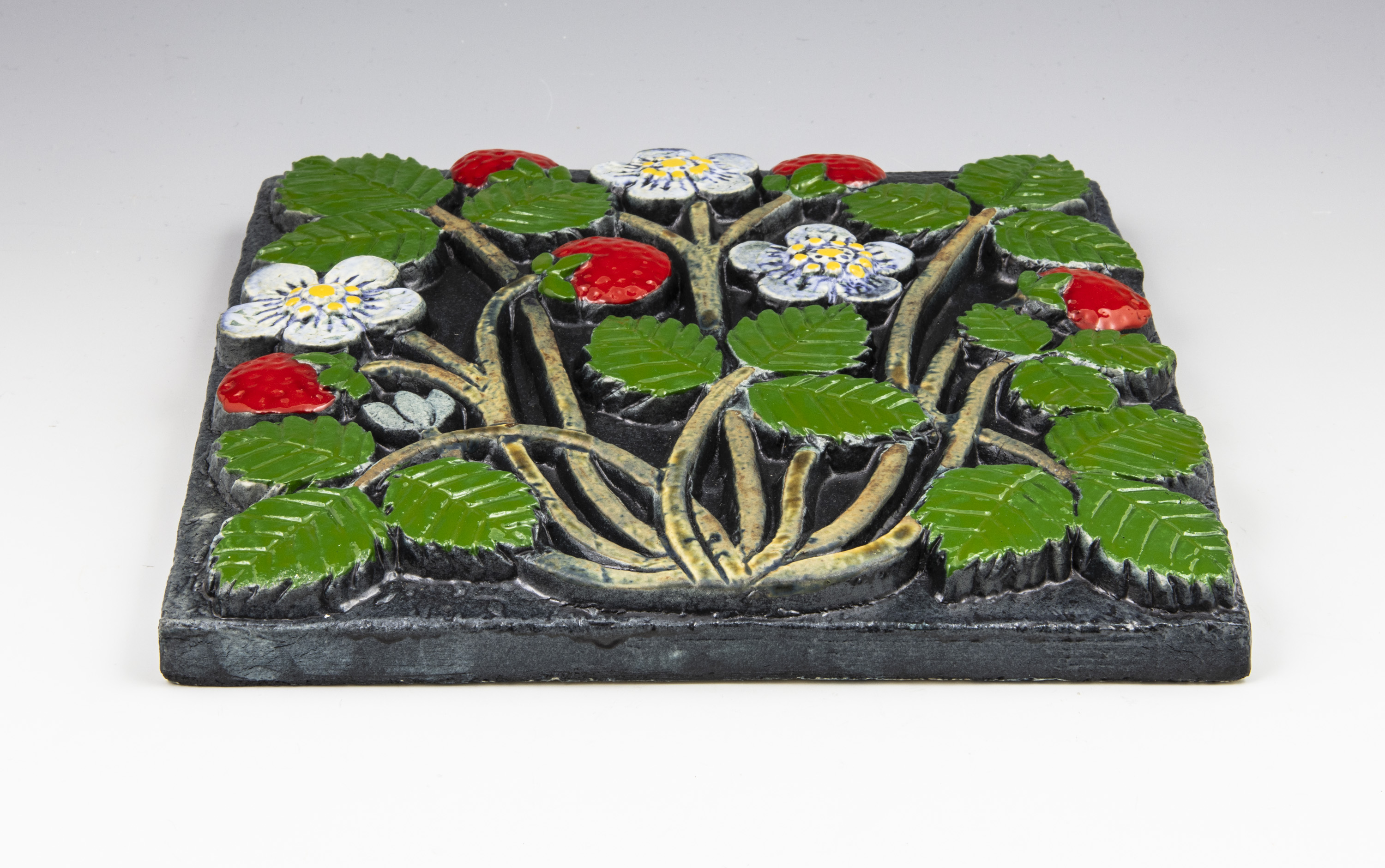 Strawberries - Pomona - Wall Plate - 2