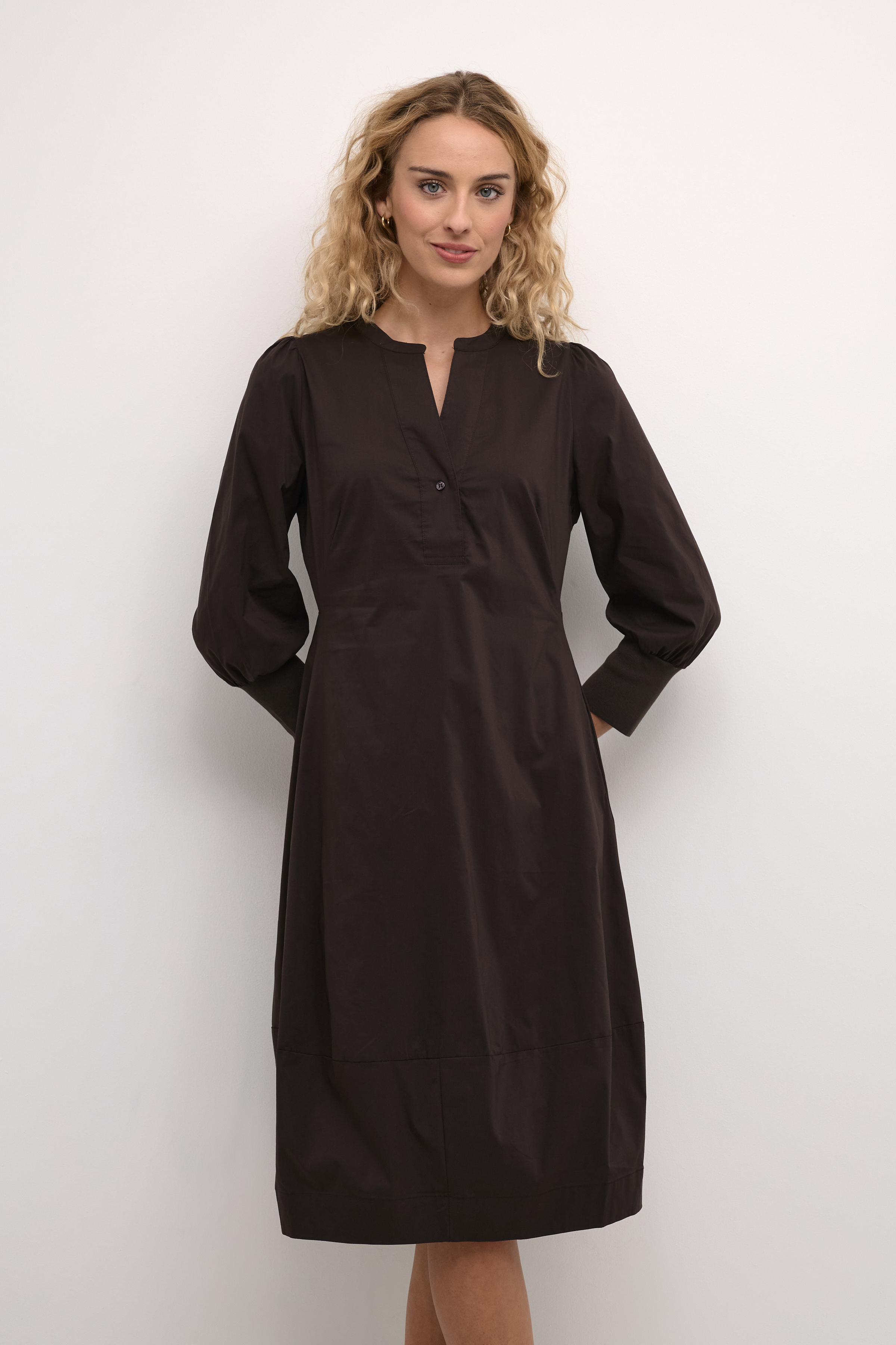 CUantoinett Dress  Demitasse Mörkbrun klänning med fickor - 3