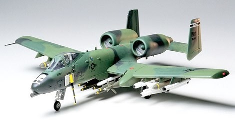 Tamiya Modell A10A Thunderbolt II Desert Skala 1:48