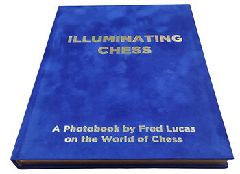 Illuminating Chess - Hårdpärm