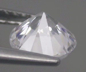 Impresionante circonita blanca natural de primera calidad con corte de diamante de 6 mm y 1,17 ct - 2