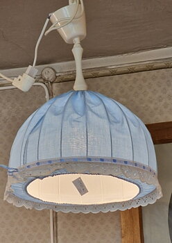 Taklampa matbordslampa 1950-tal ljusblått bomullstyg