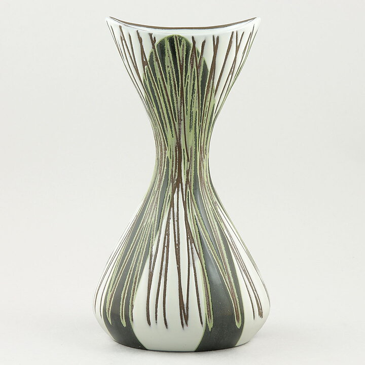 Mari Simmulson (Maj 1953) Hourglass Vase with Relief Decor 20 cm