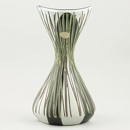 Mari Simmulson (Maj 1953) Hourglass Vase with Relief Decor 20 cm