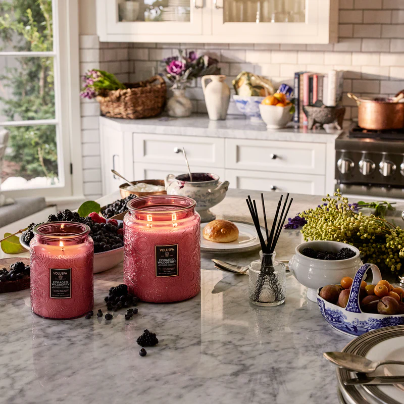 Voluspa Foraged Wildberry Diffuser - 2