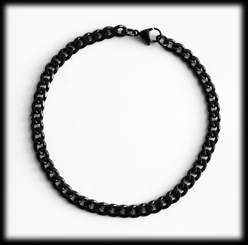 5 mm. Pansarlänk armband i svart stål.
