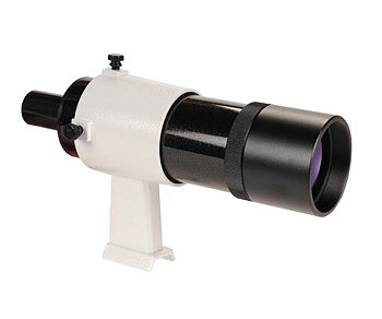 SKYWATCHER SÖKARE 9x50 MED HÅRKORS OCH SÖKARHÅLLARE