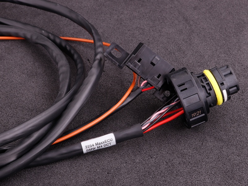 MaxxECU BMW M4 DCT (GS7D36SG) cable harness - 2