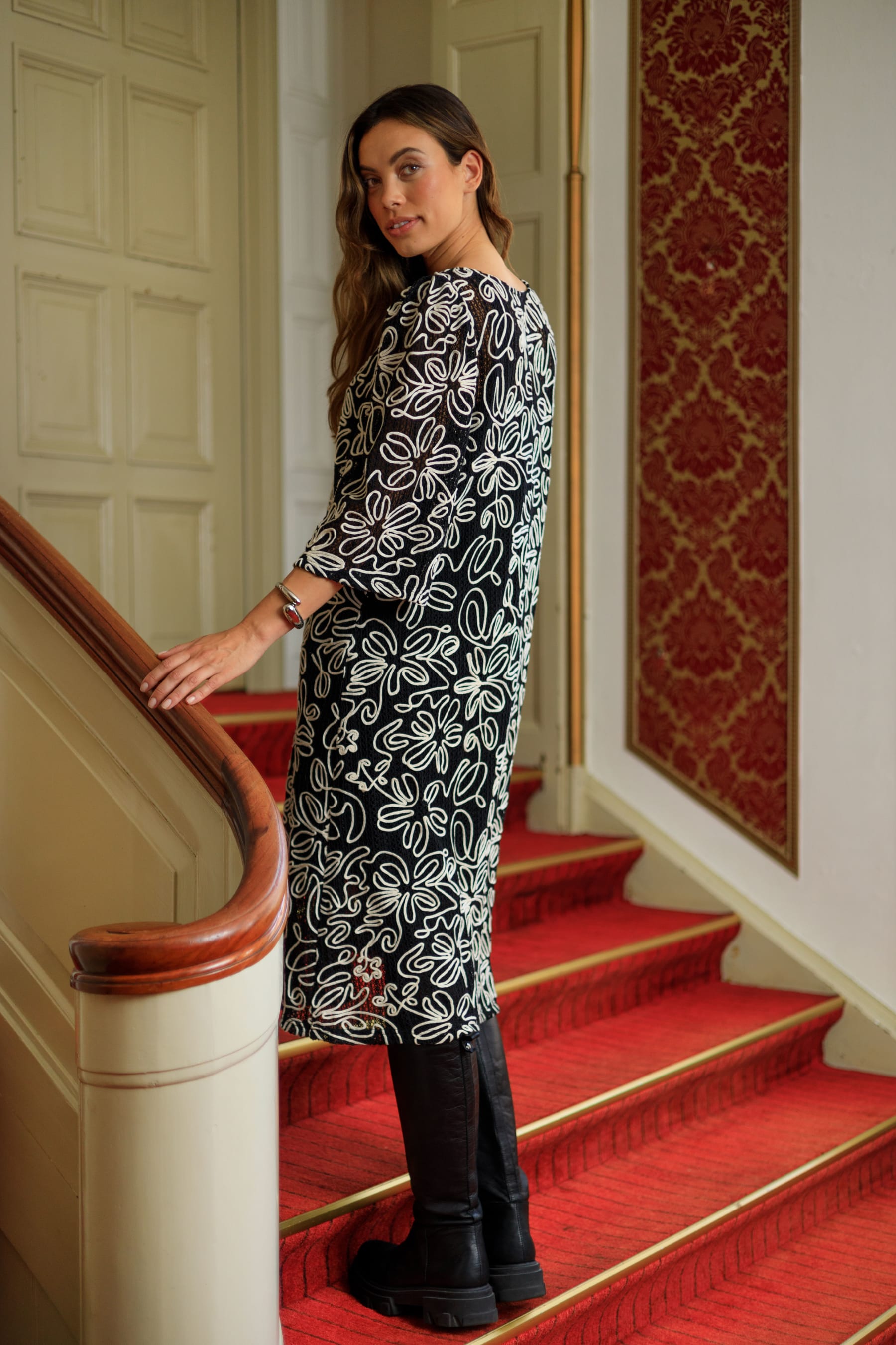 Ally Outline dress  - 4