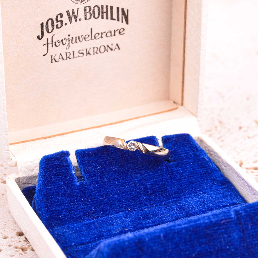 Engelbert guldring 18k 2-färg, med 0,10ct diamanter, Vintage - 2