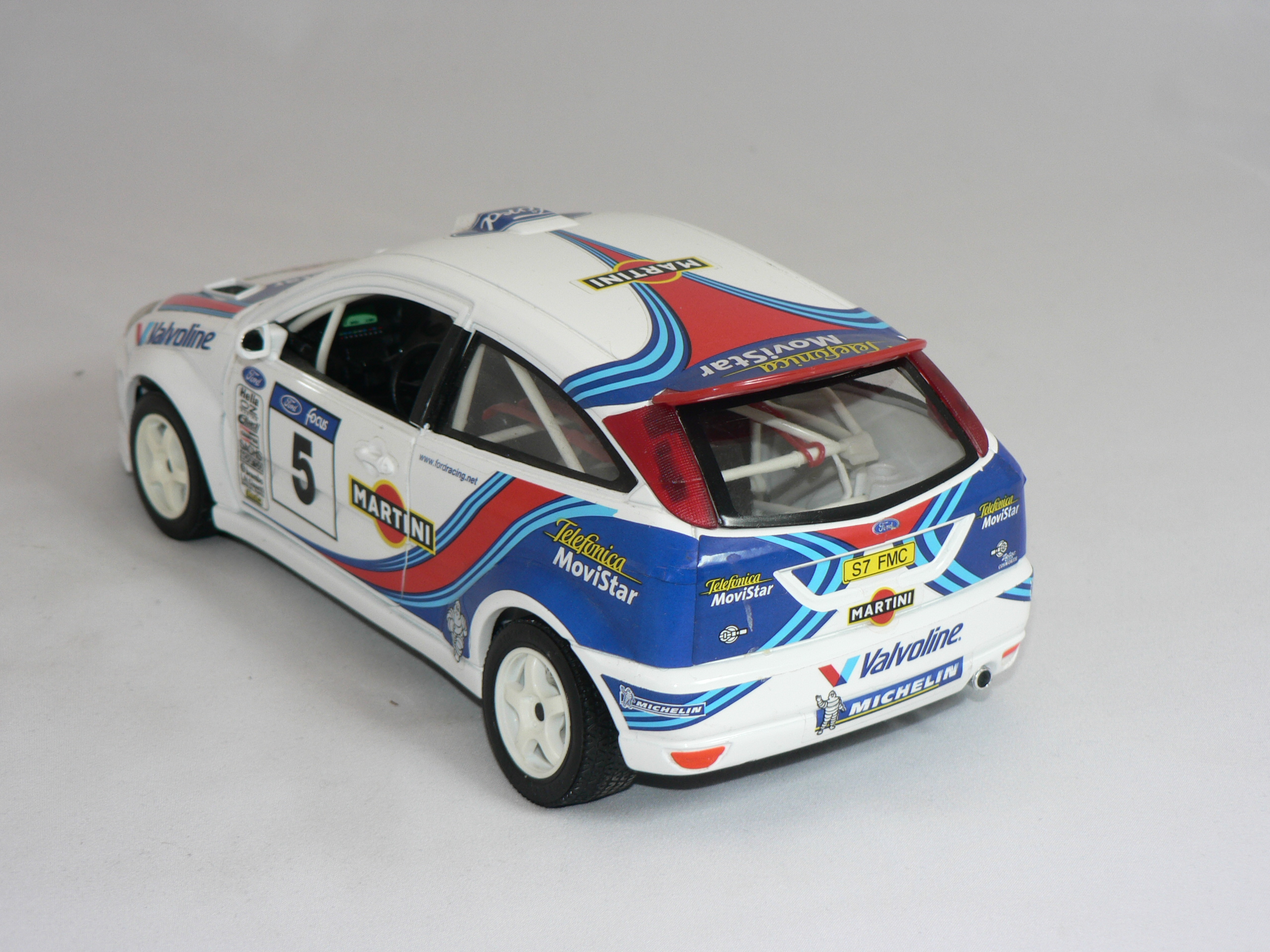 Ford Focus WRC #5  1:18  Burago - 3
