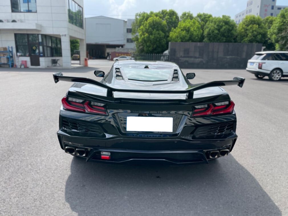 Z06 Style Bakre Stötfångare (CORVETTE C8 20-23 Stingray) - 2