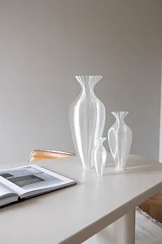 TEMPUS VASE 