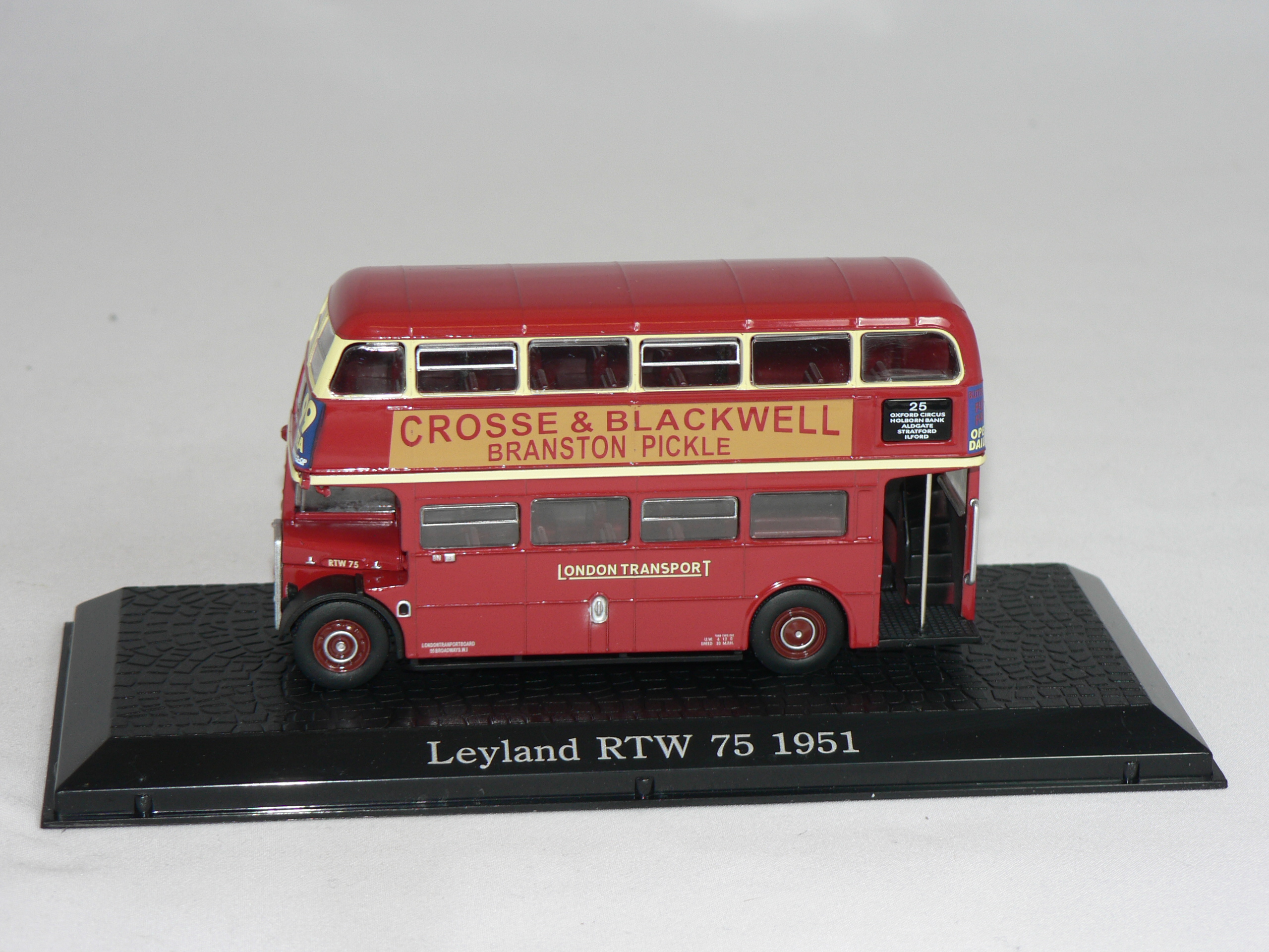 Leyland RTW 75  1951   1:72 Atlas - 3