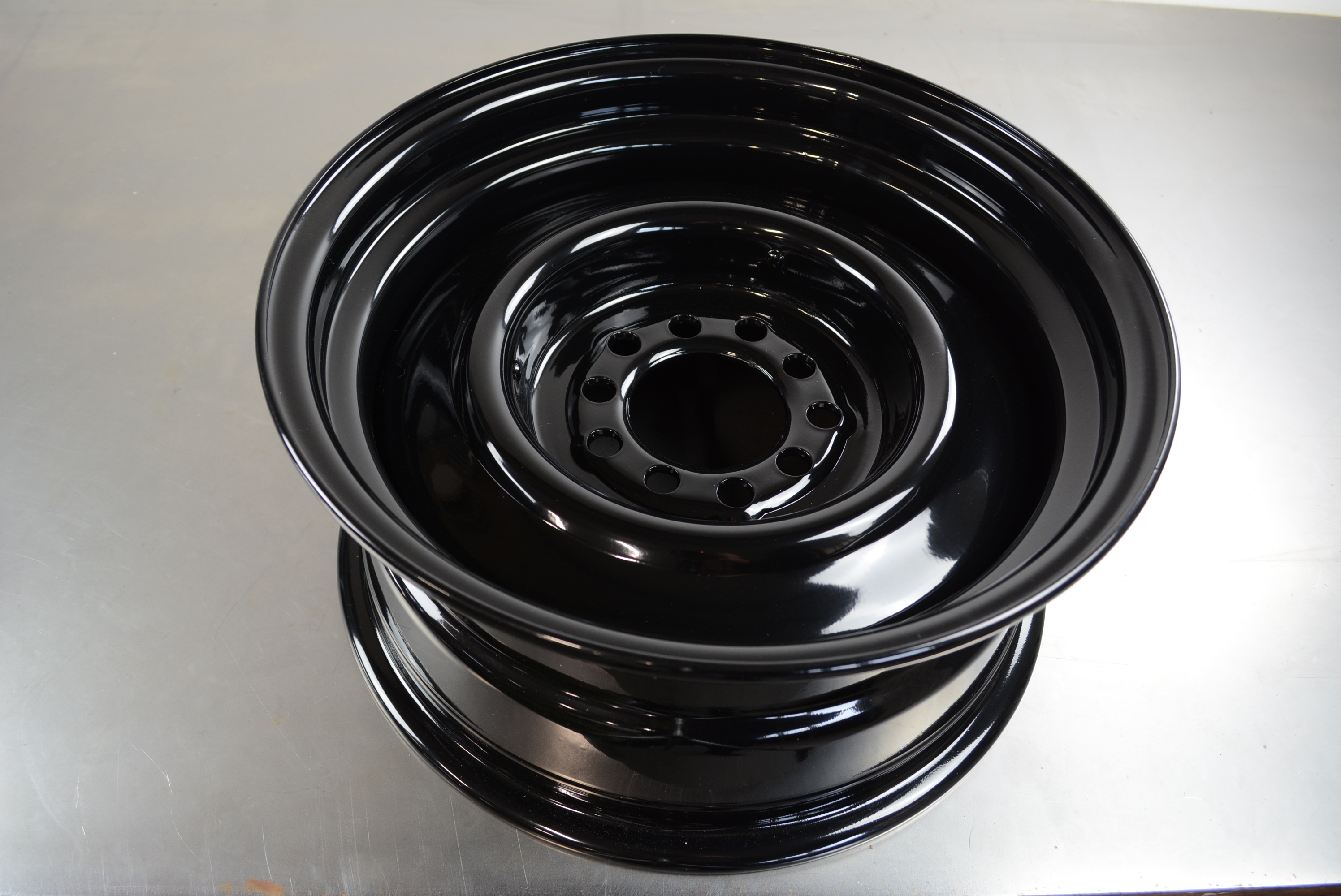 15x7 Smoothie 5-4."5/4.75" Black inc. Hub Cap - 2