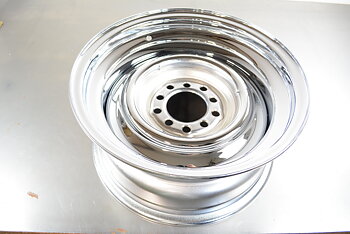 15x7 Smoothie 5-4."5/4.75" Chrome inc. Hub Cap