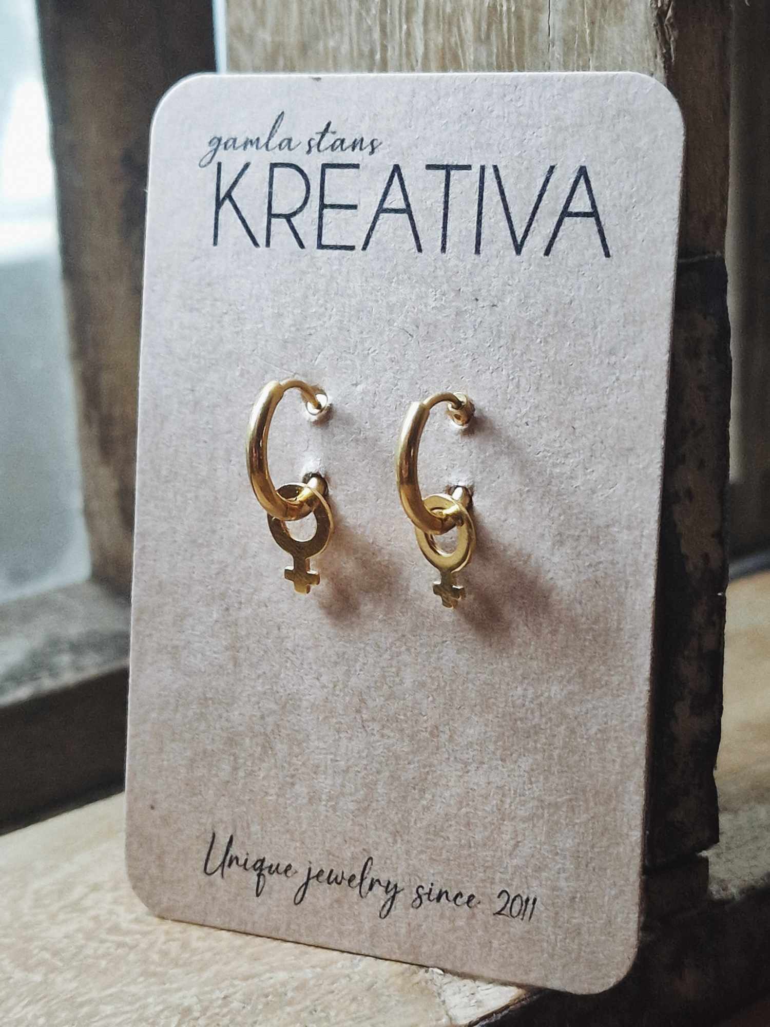 Earring "femme" chunky, gold color