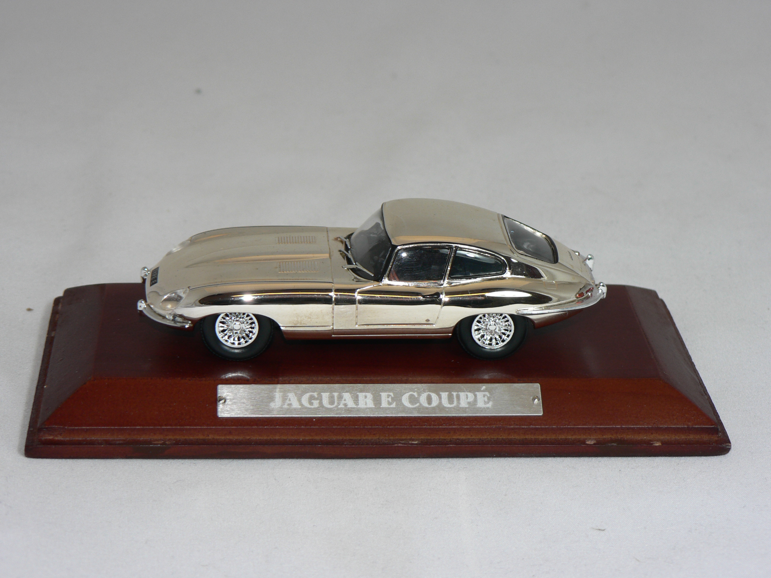 Jaguar E type Silver cars collection  1:43  Atlas - 3
