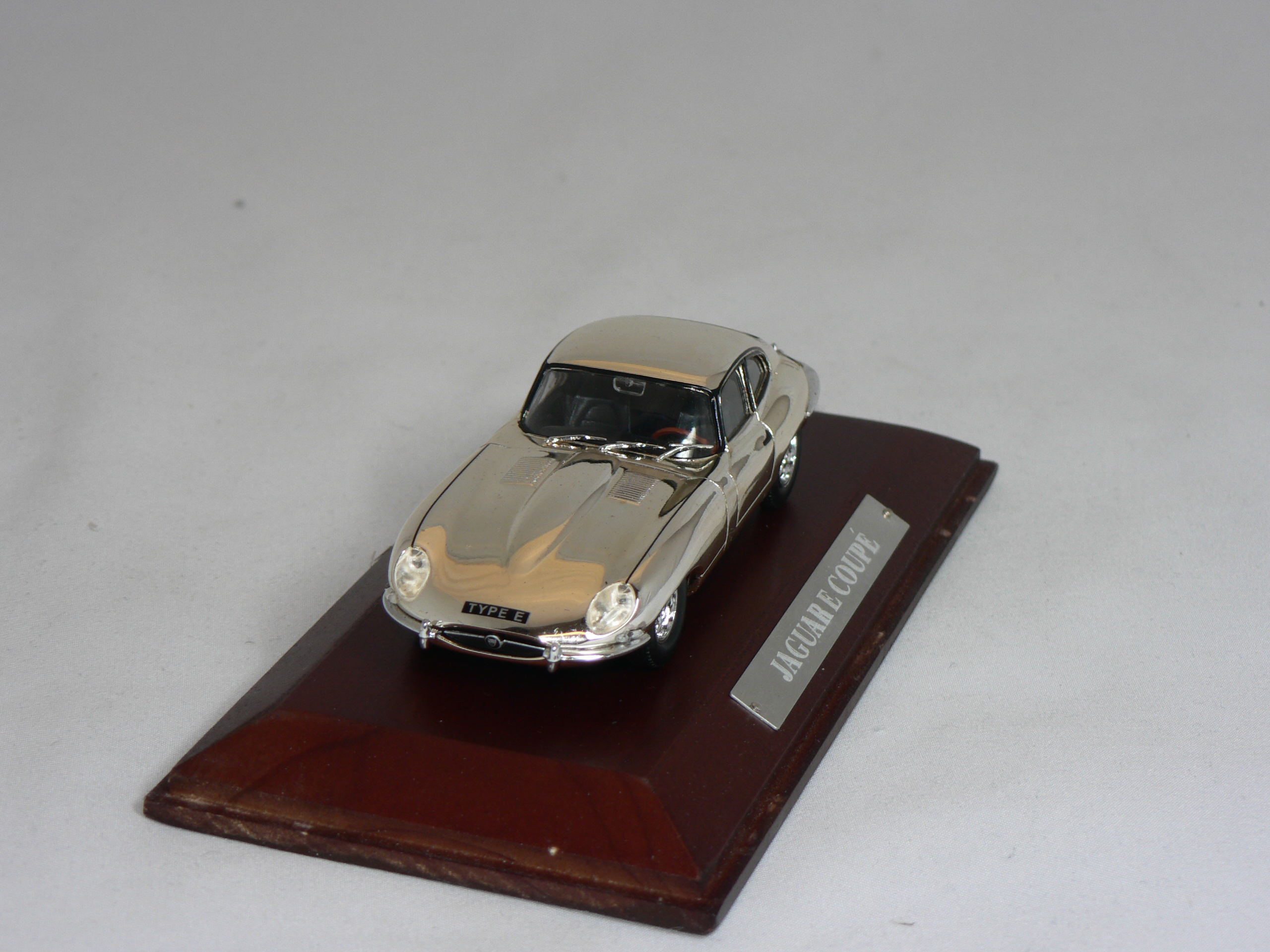Jaguar E type Silver cars collection  1:43  Atlas