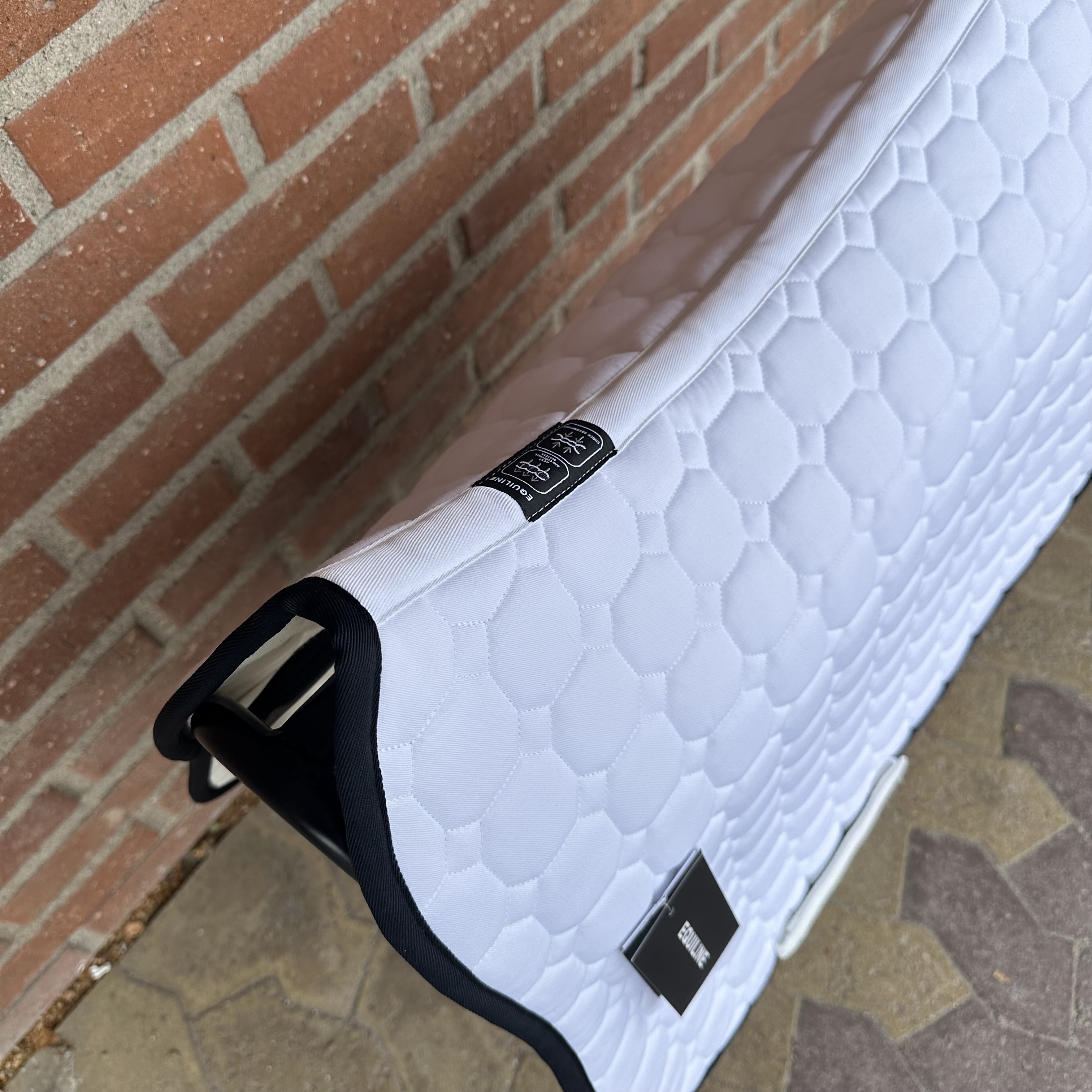 Equiline Octagon kb,  bling, 1 fläta vitt med marint - 4