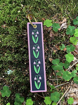 Nyckelring vävt band LINNEA