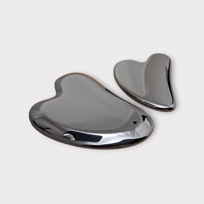Heart Shaped Gua Sha  Massage Tool in Terahertz, 2 storlekar