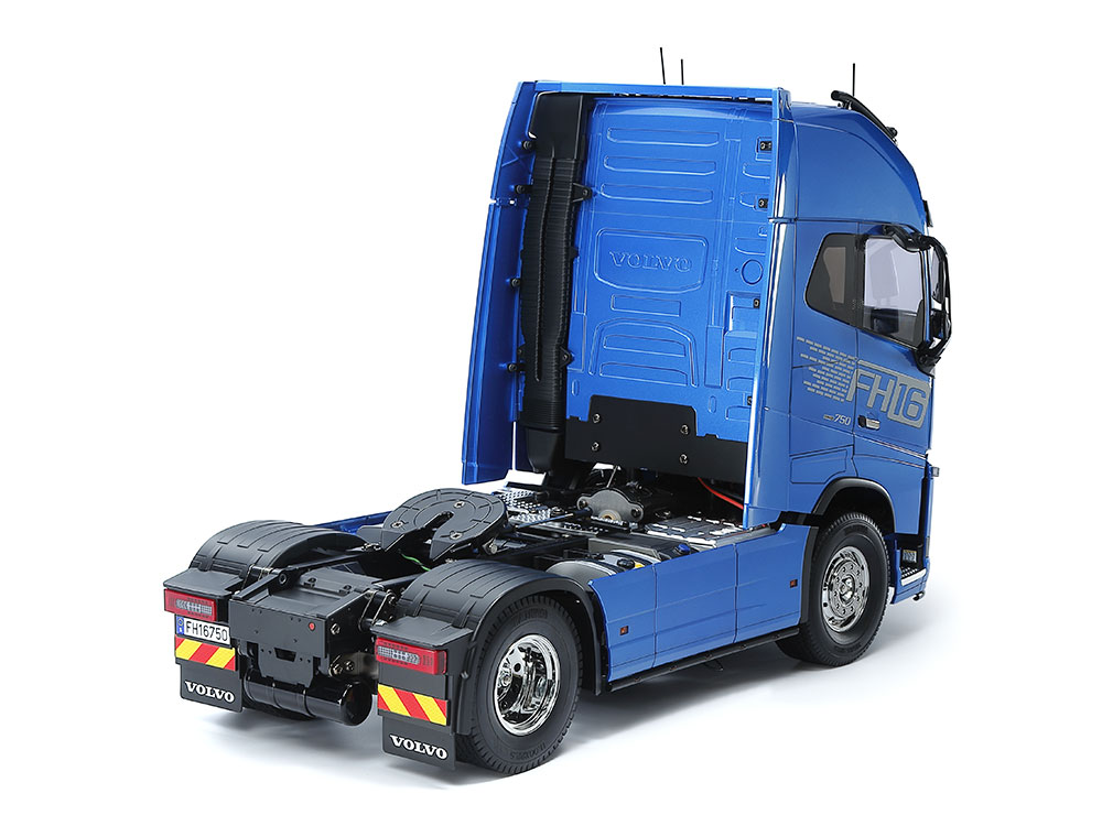 Tamiya 545563 1/14 /C Volvo FH16 Globetrotter XL 750 4x2 - 4