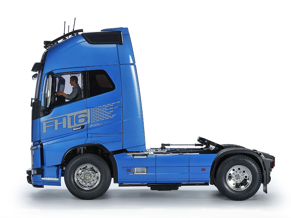 Tamiya 545563 1/14 /C Volvo FH16 Globetrotter XL 750 4x2 - 2