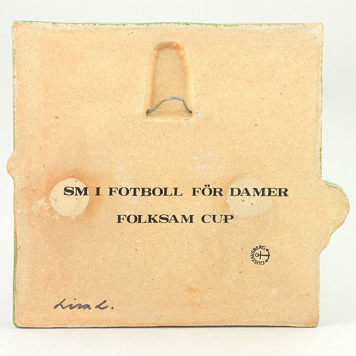 Lisa Larson (Damfotboll 1979) Wall Plaque with Soccer Player 22 cm <with Box>
