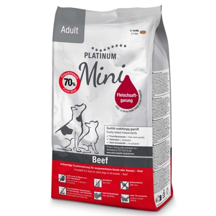 Platinum Beef Mini dry food for small dogs with 70% fresh beef, featuring small, easy-to-chew kibble, made with the innovative FSG method.