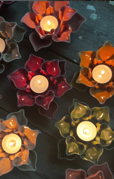 Lantern - Candle holder - Flower - Aubergine - Ø13 x 7 cm - 4