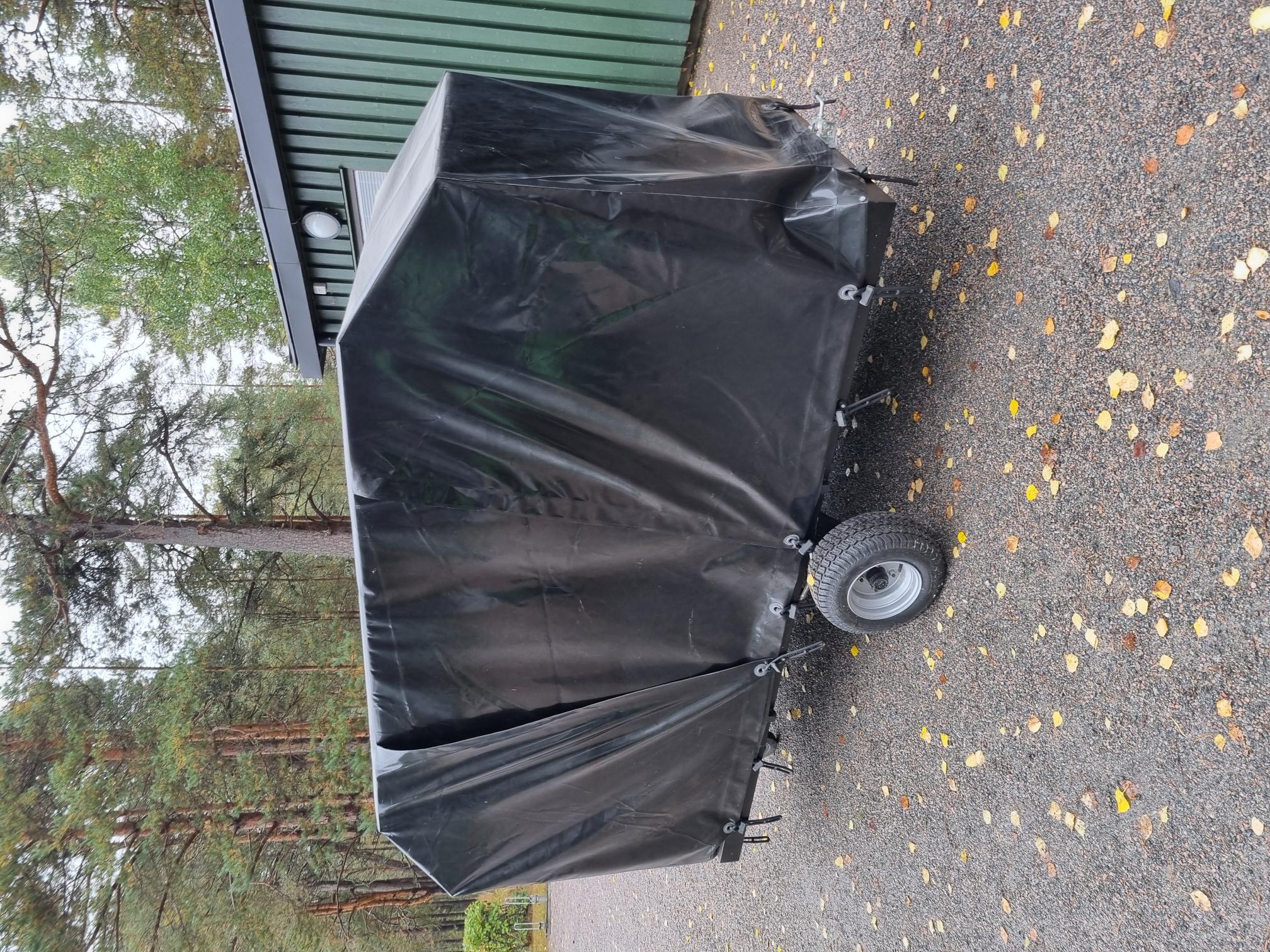 Kärra till kistsänkare, inkl.ställning och kapell