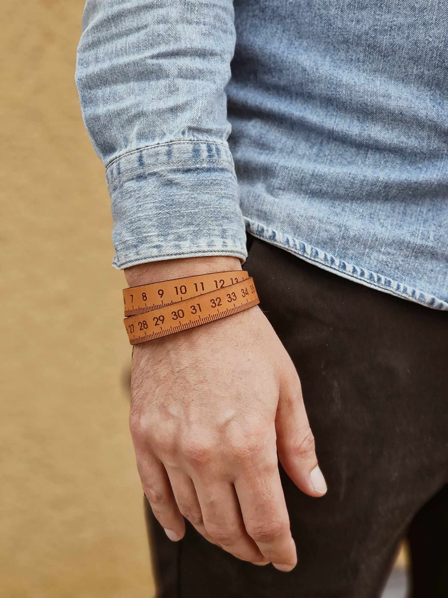 MilliM - Armband i läder med millimeterskala, ljus cognac