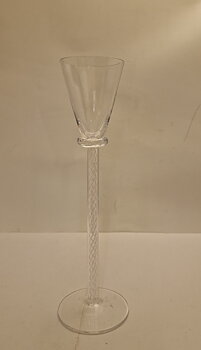 Pinnar F snapsglas spiral i benet