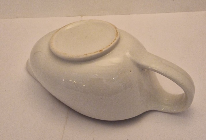 The soft form table ware gravy boat - 2