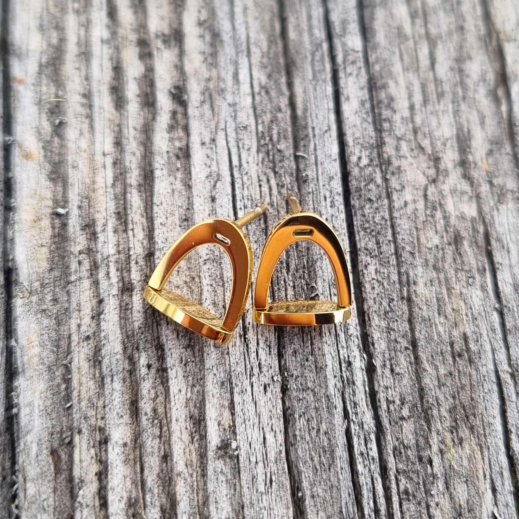 Small Stirrup Gold - 11