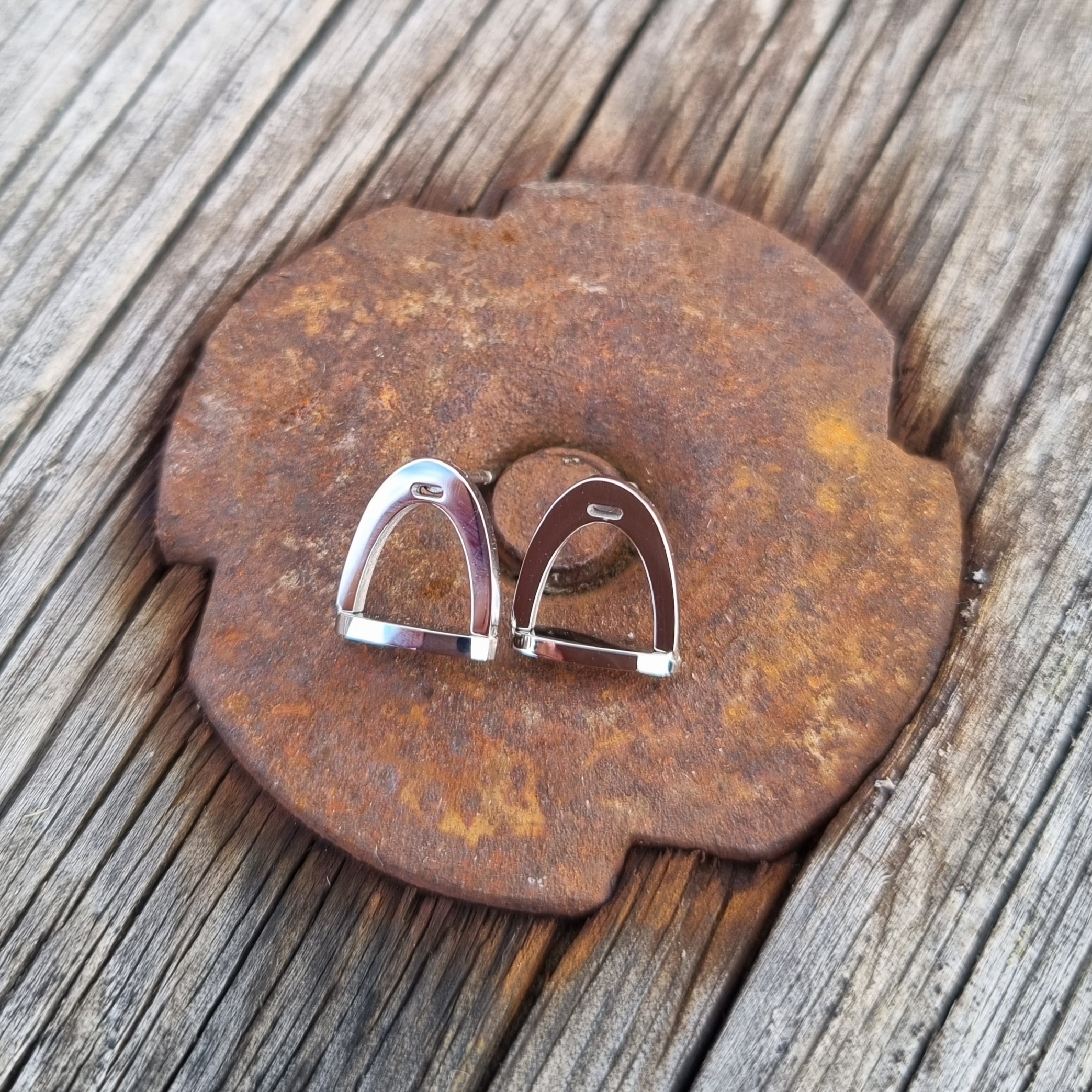 Small Stirrup Silver  - 8