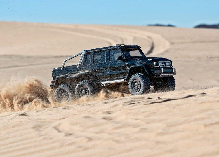 Traxxas TRX-6 Mercedes-Benz G63 AMG 6X6 TQi RTR Clipless Svart - 10