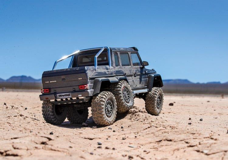 Traxxas TRX-6 Mercedes-Benz G63 AMG 6X6 TQi RTR Clipless Svart - 16