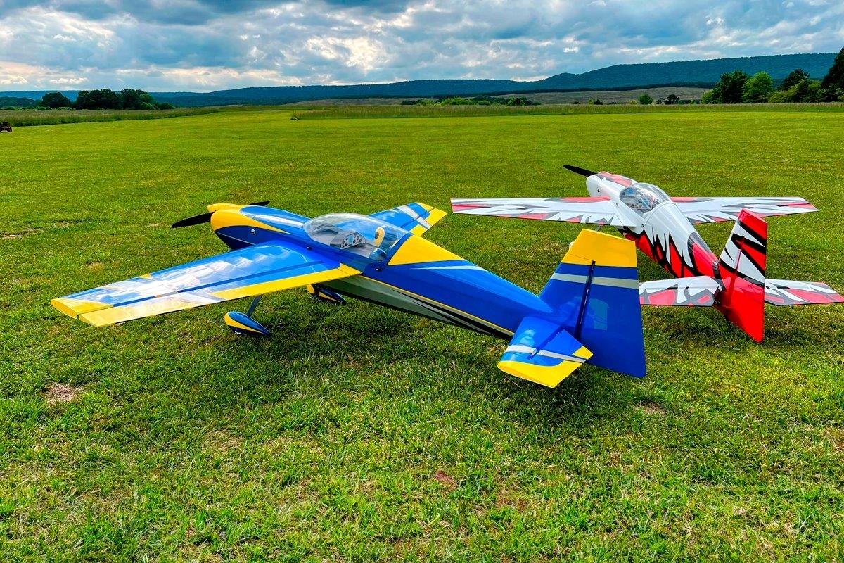ExtremeFlight 104tum Edge 540T Blue/Yellow 2,64m - 6