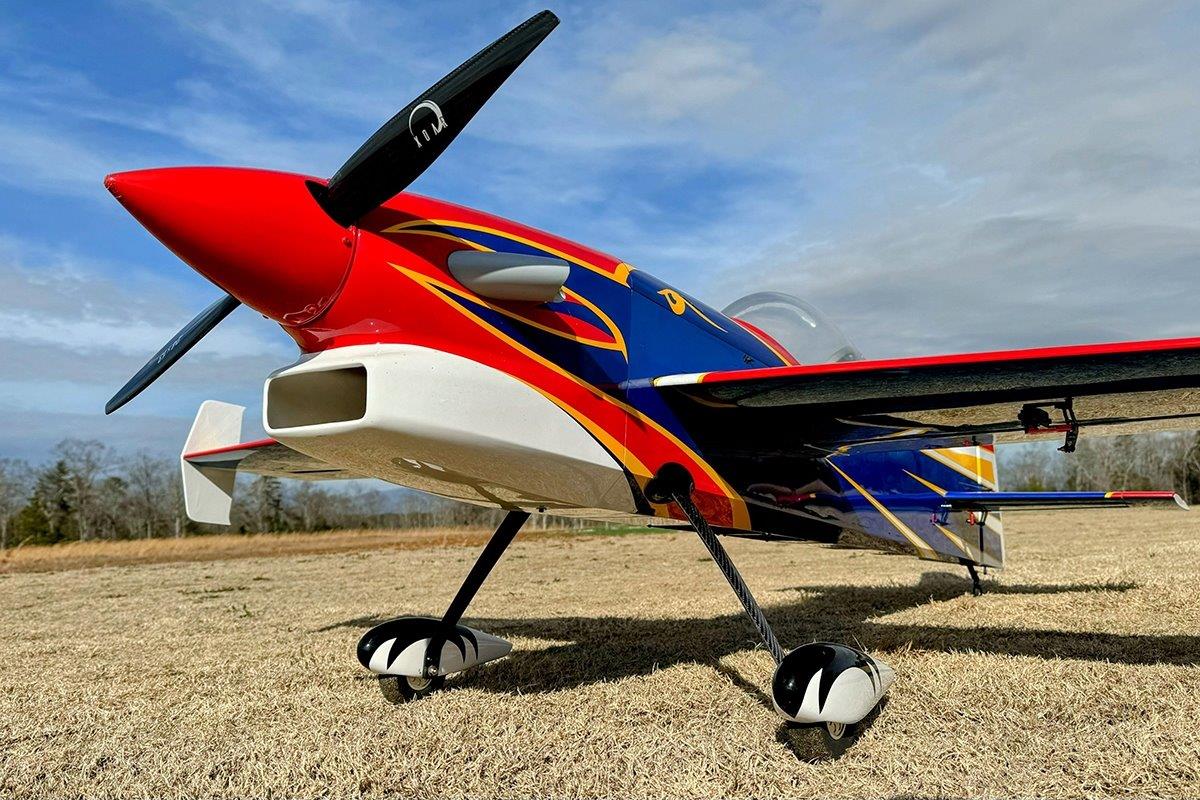 ExtremeFlight 88tum Raven - Red/Blue/White 2,24m - 3