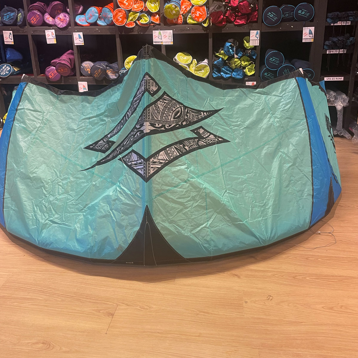 Begagnad kite Naish Slash s26 6 kvm - 2