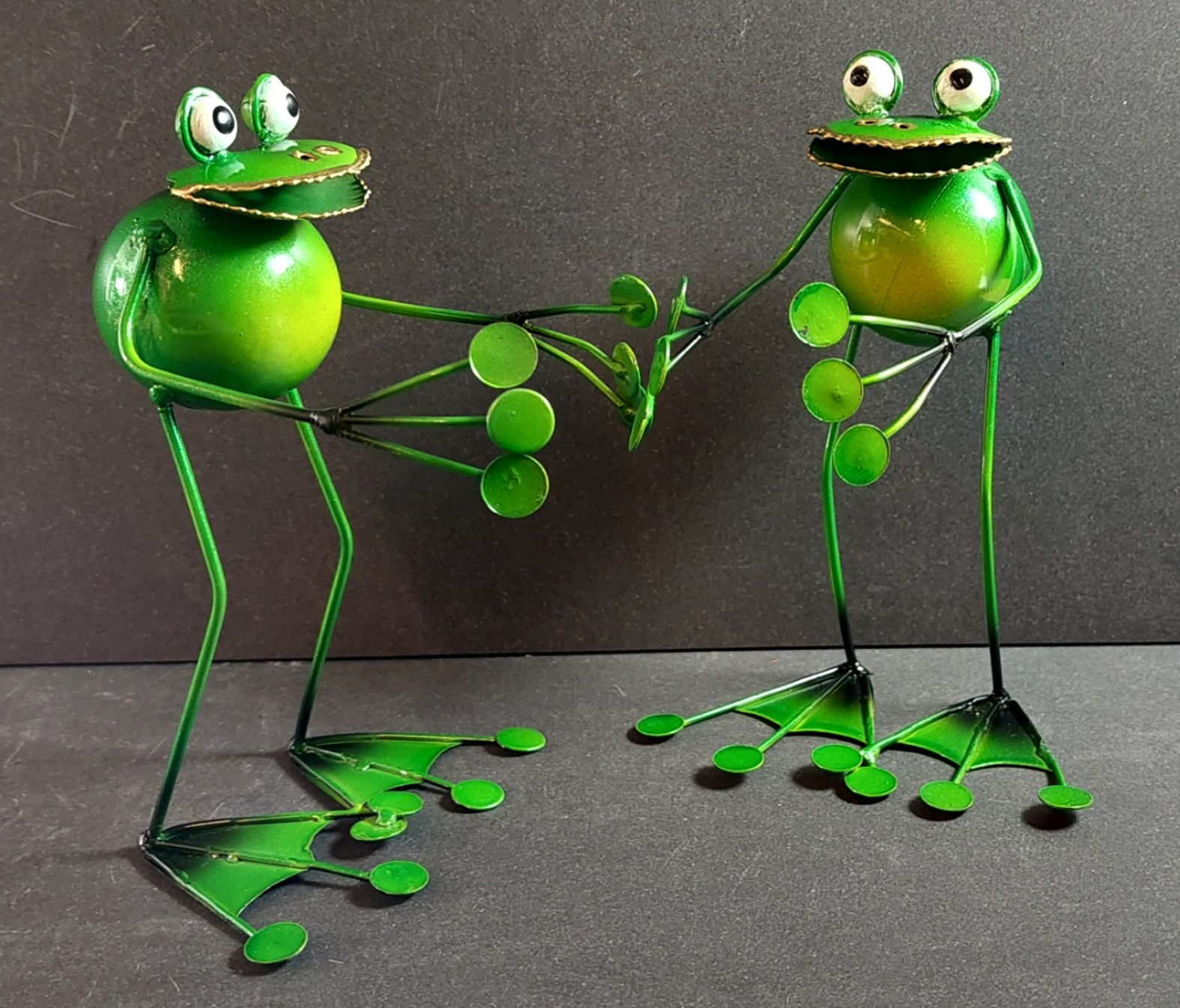 Handmålad Plåt Happy Groda