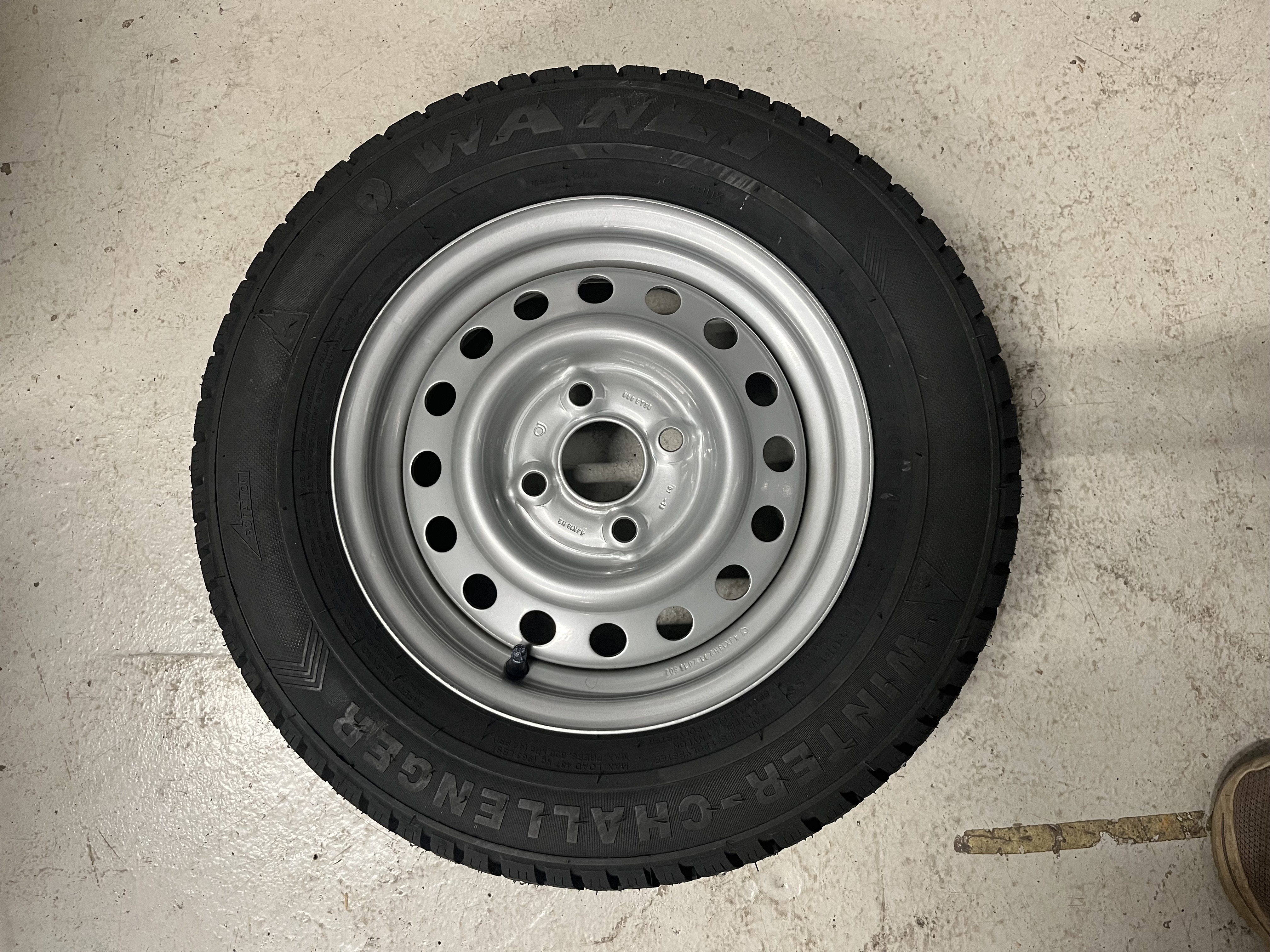 Dubbhjul 155/80 R13  4 bult lagerrensning - 2